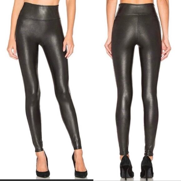 Like New Spanx leather look leggings black size s - Picture 2 of 11